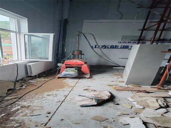 凤县地基基础下沉墙体裂缝加固注浆顶升施工