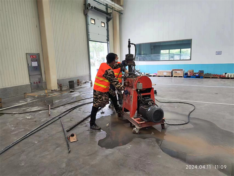 凤县厂房地面下沉塌陷注浆加固施工